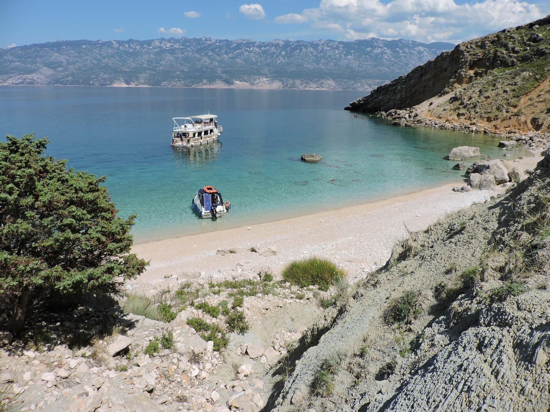 Krklant (“Eggs”) Bay