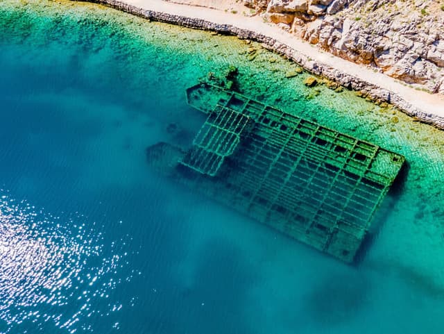 Zavratnica Bay Sunken Boat